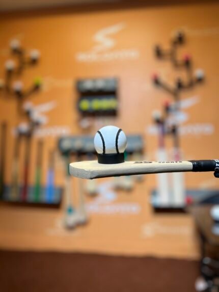 custom white leather hurling sliotar